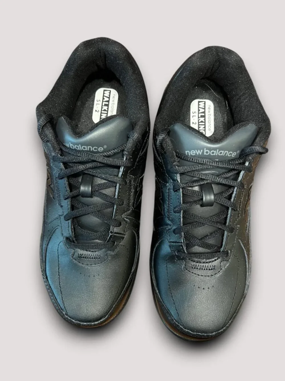 New Balance 577 Walking Shoes Men's 8 4E X-Wide Black Leather (Fits W9.5 XW)